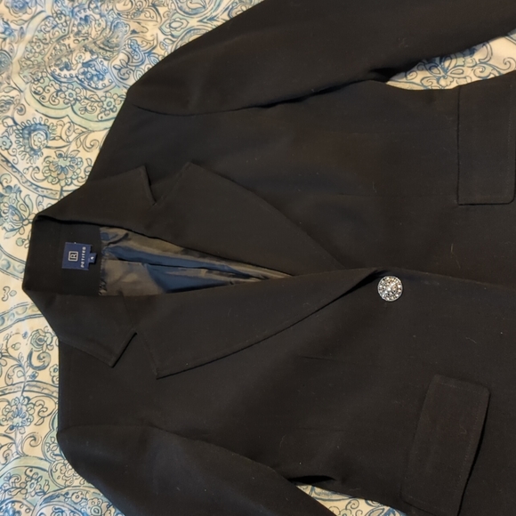 Black blazer - Picture 2 of 3